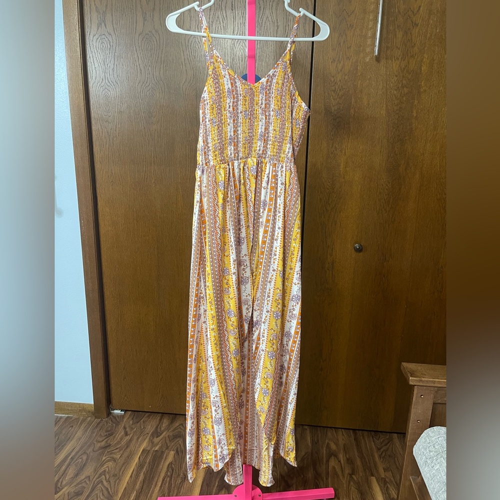 Boutique long top NWOT
